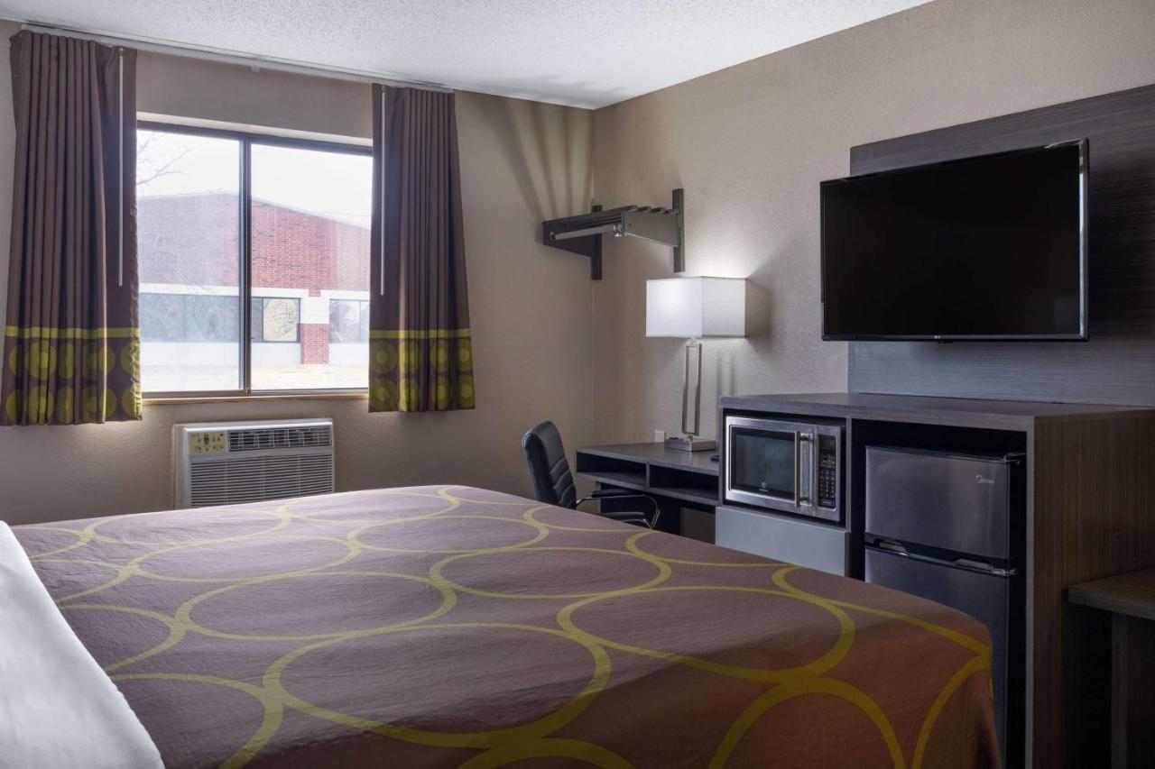 Super 8 By Wyndham Merrillville Ngoại thất bức ảnh